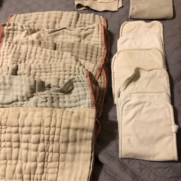 Cloth diaper bundle - Picture 2 of 3